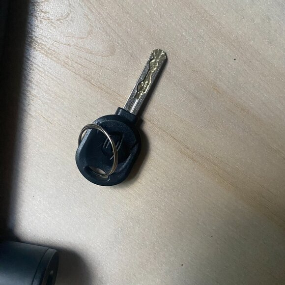 Zefal Black U Lock with key bicycle lock cycling accessory heavy duty - Picture 3 of 7